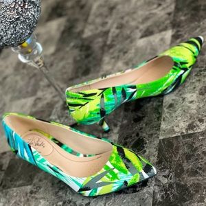 Tropical low heels!